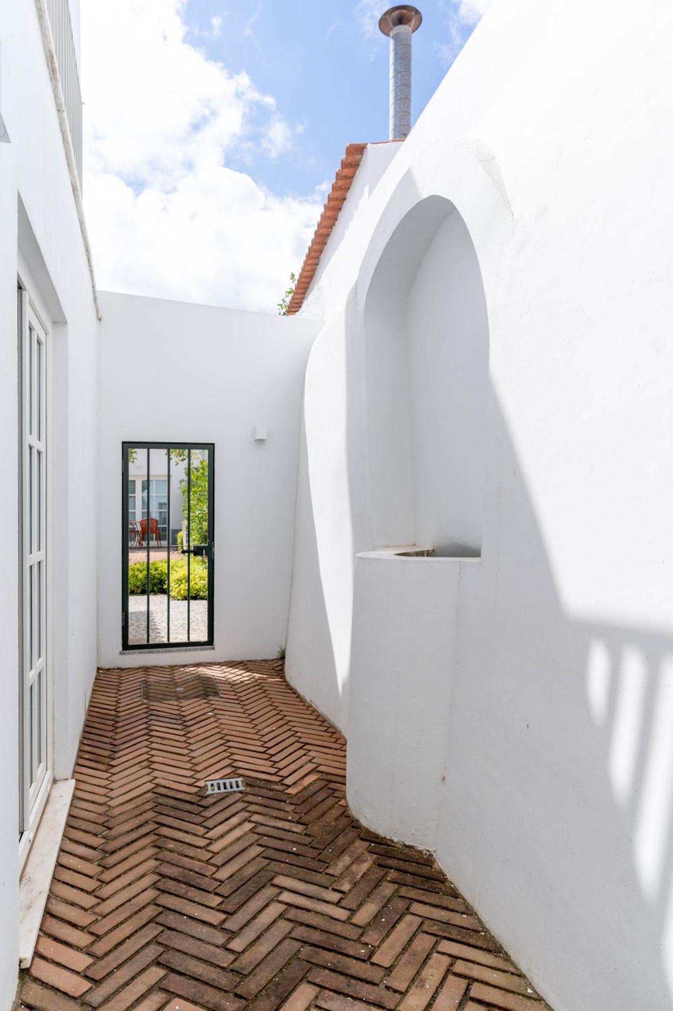 Limehome Evora Rua De Machede 52 Quarto foto
